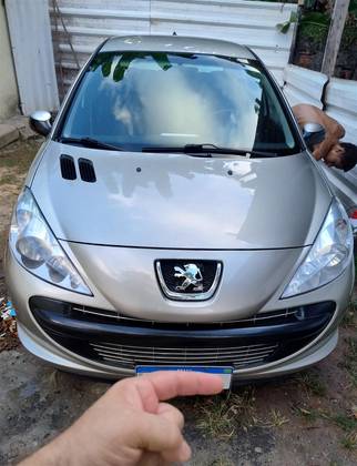 PEUGEOT 207 1.4 XR PASSION 8V FLEX 4P MANUAL
